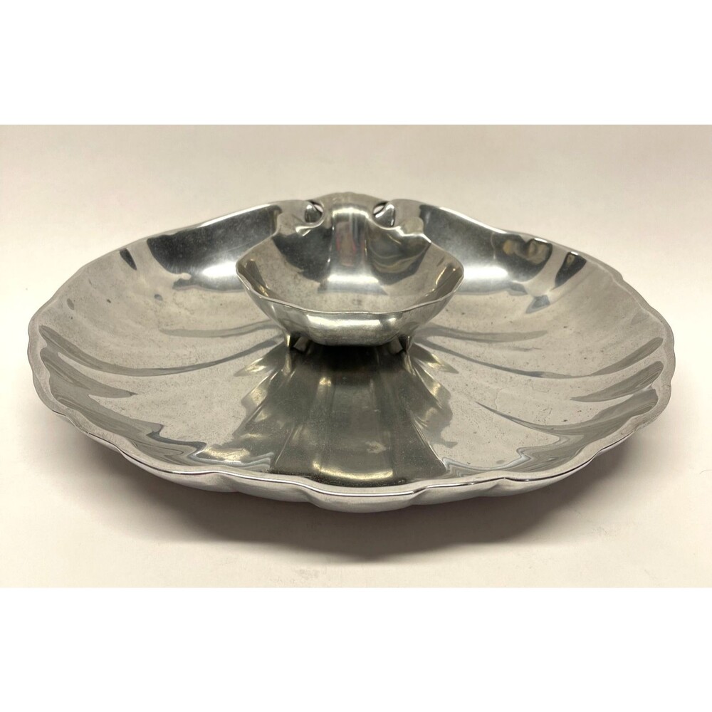 Vintage RWP WILTON Armetale Shell Hors d'oeuvres/Chip and Dip 2 pcs. 356904-USA